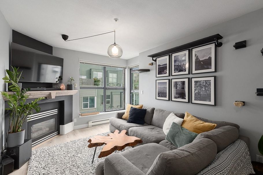 405 2688 Vine Street Vancouver, BC - 1