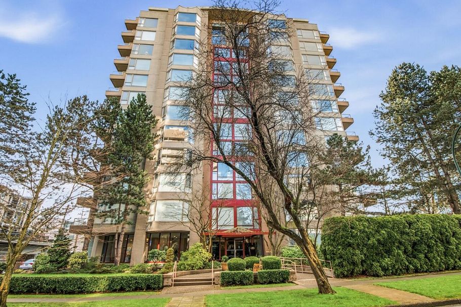 101 2108 W 38th Avenue Vancouver, BC - 1