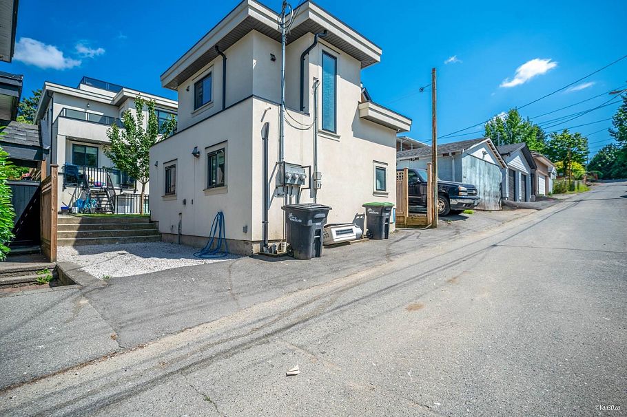 4841 Dumfries Street Vancouver, BC - 39