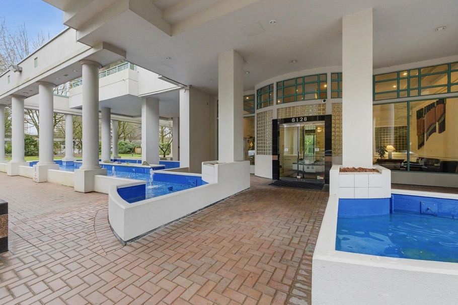 19C 6128 Patterson Avenue Burnaby, BC - 40