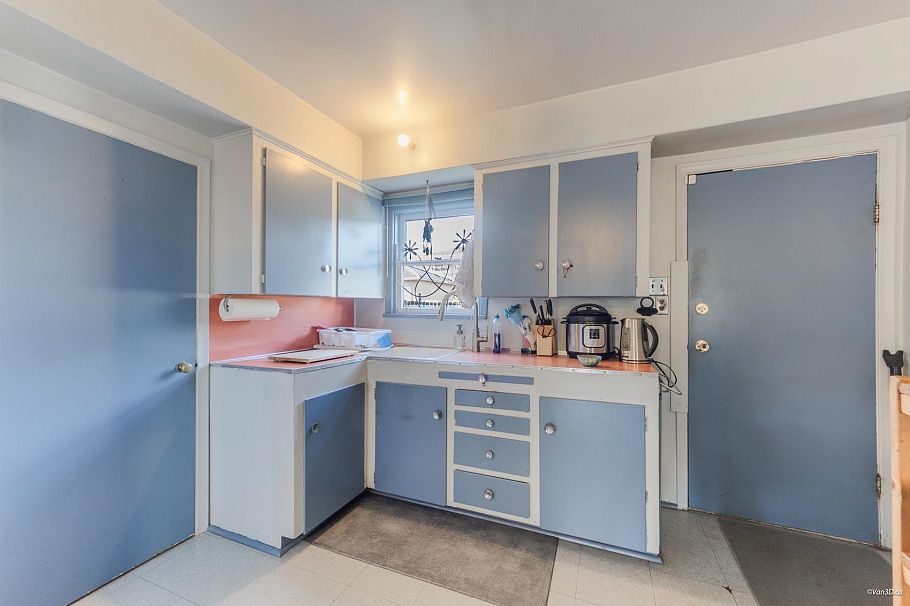 4791 Culloden Street Vancouver, BC - 15