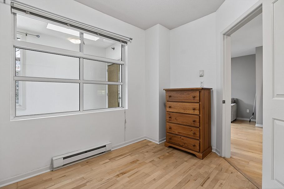 103 108 W Esplanade North Vancouver, BC - 13