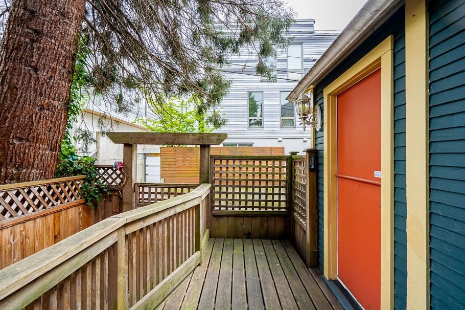 1620 Mclean Drive Vancouver, BC - 35