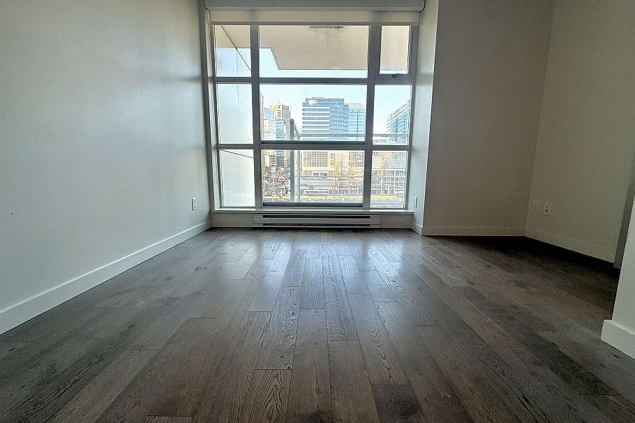 709 161 W Georgia Street Vancouver, BC - 12