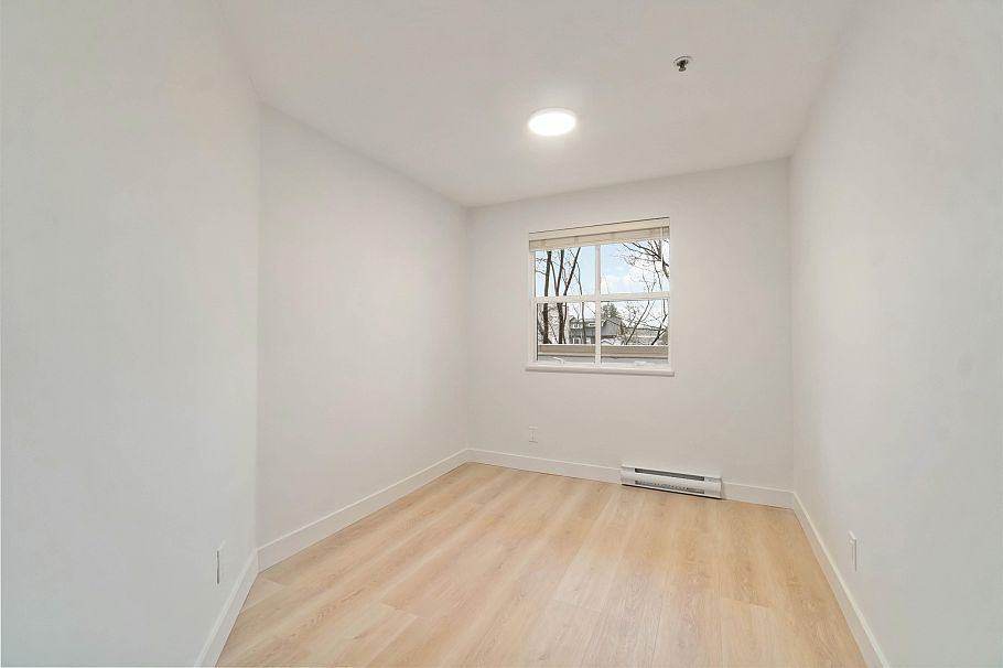 303 2928 Commercial Drive Vancouver, BC - 14