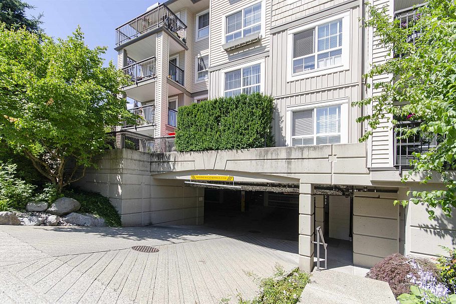 312 1150 E 29th Street North Vancouver, BC - 21