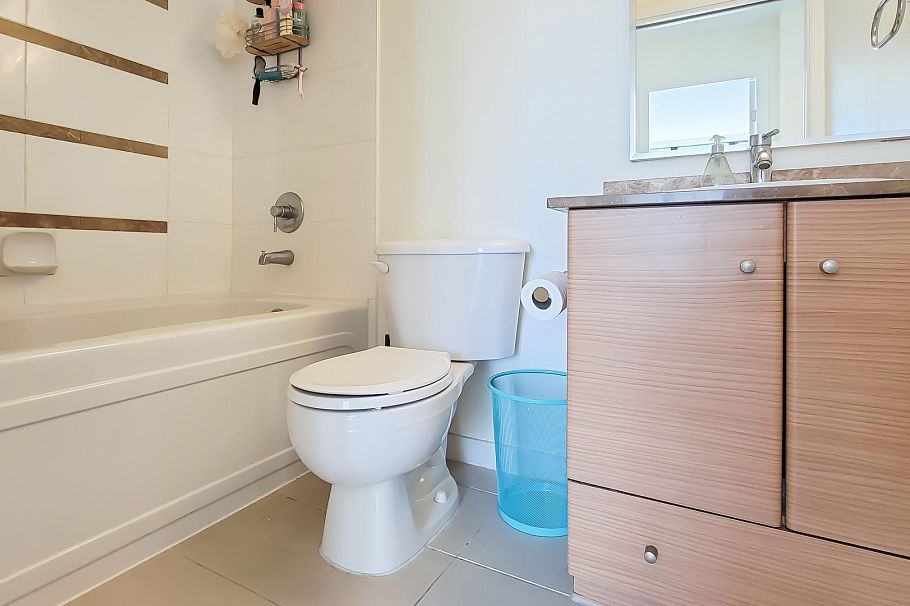 802 909 Mainland Street Vancouver, BC - 19