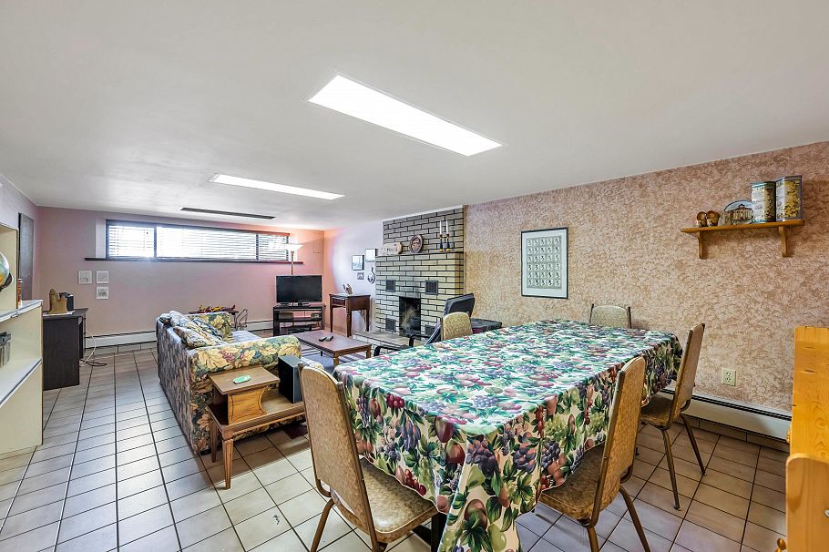 3778 Triumph Street Burnaby, BC - 14