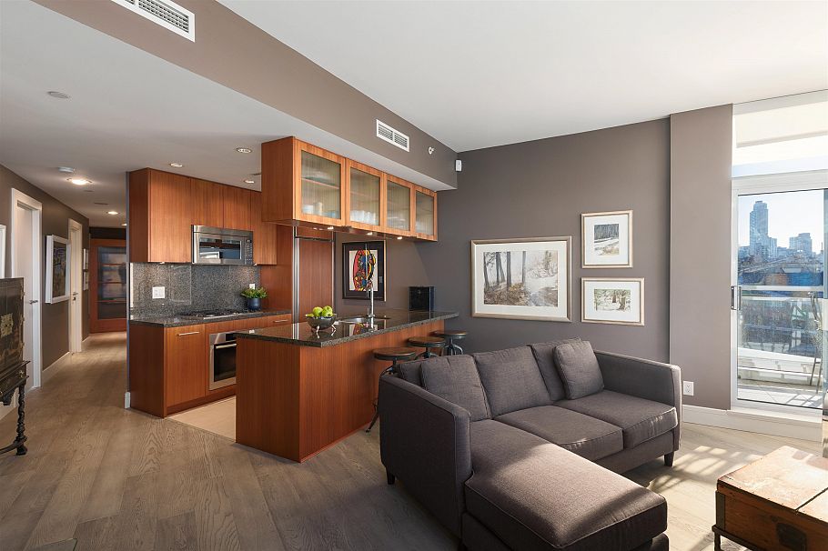 805 628 Kinghorne Mews Vancouver, BC - 10