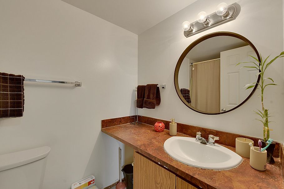 605 6759 Willingdon Avenue Burnaby, BC - 9