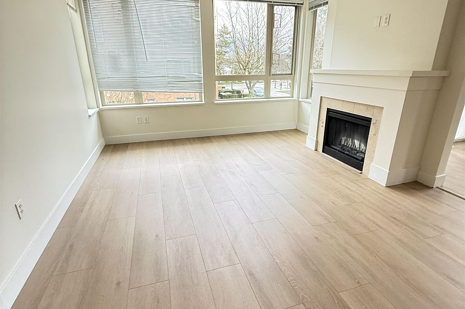 2602 WHITELEY COURT, North Vancouver BC V7J 2R6 North Vancouver, BC - 1