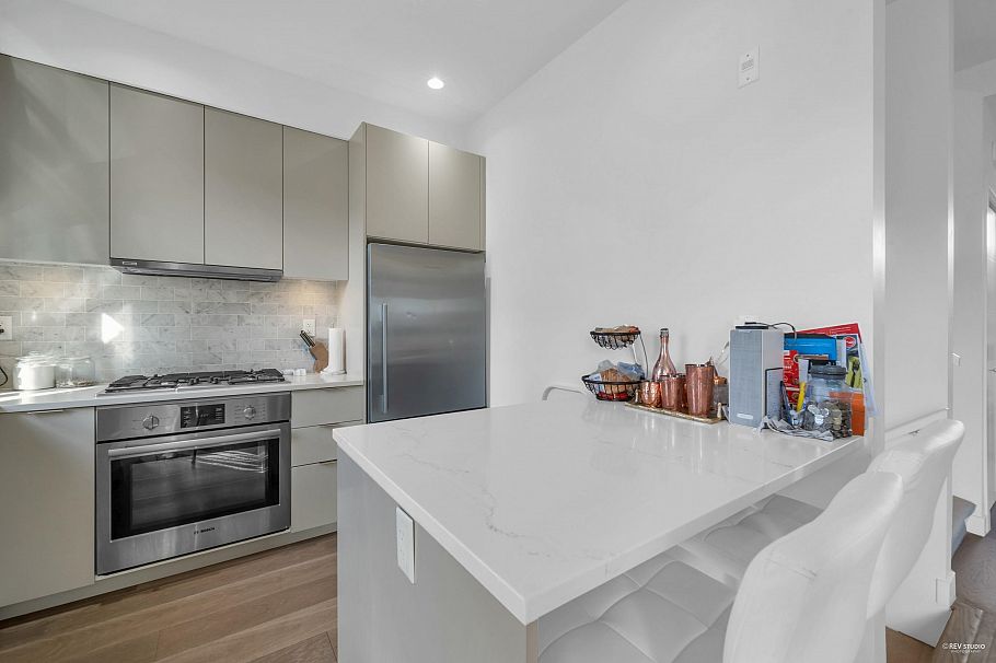 7901 Oak Street Vancouver, BC - 13