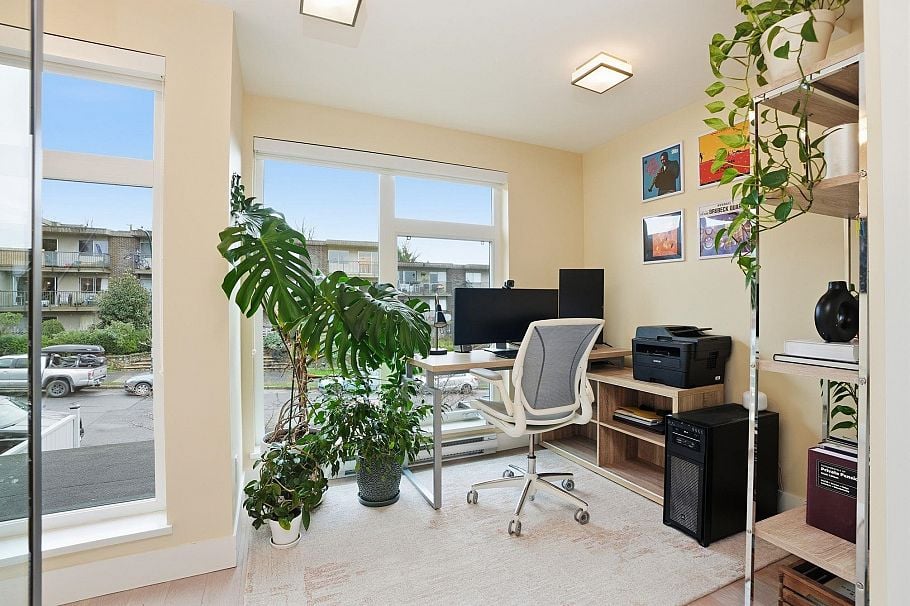 4 1851 Adanac Street Vancouver, BC - 18