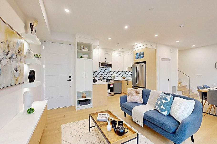 2 3425 Archimedes Street Vancouver, BC - 7