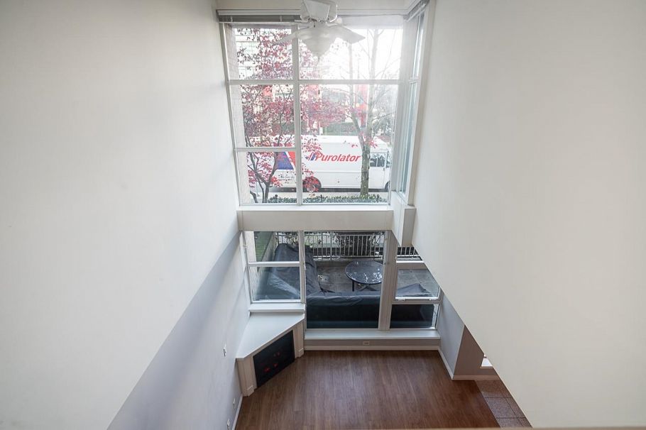 TH6 168 E Esplanade Avenue North Vancouver, BC - 21