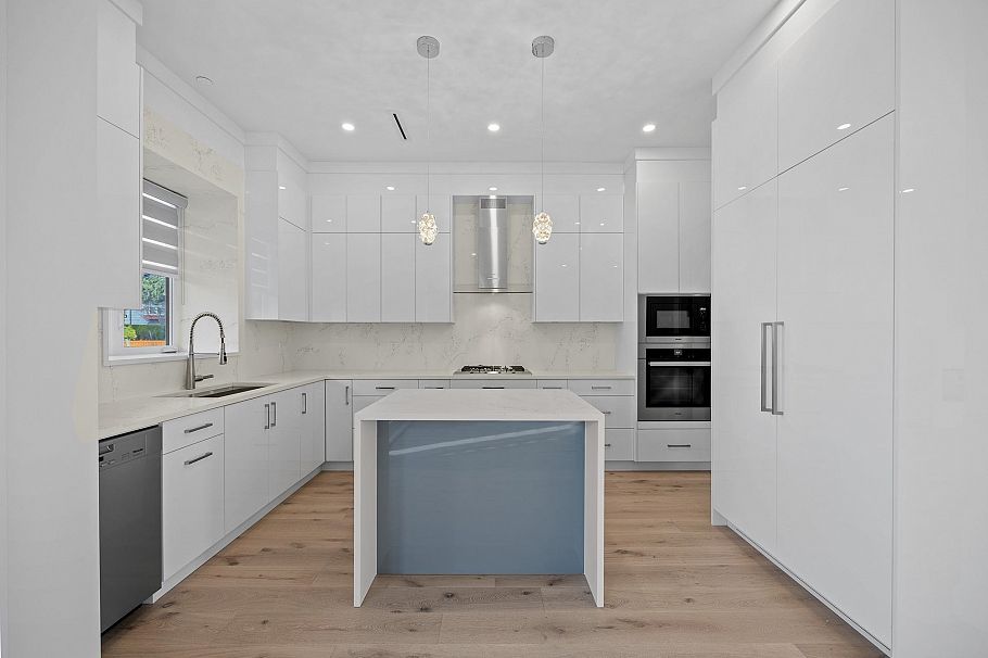 6011 Fremlin Street Vancouver, BC - 15