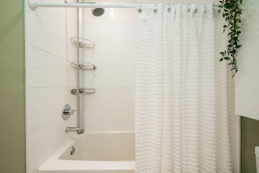 533 E 16 Avenue Vancouver, BC - 17