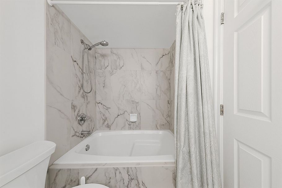 205 6188 Patterson Avenue Burnaby, BC - 20