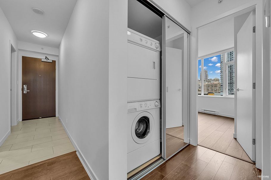 1002 833 Homer Street Vancouver, BC - 18