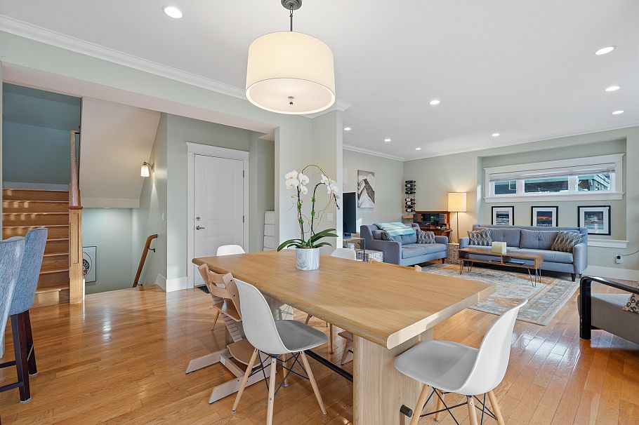 335 E 8th Street North Vancouver, BC - 4