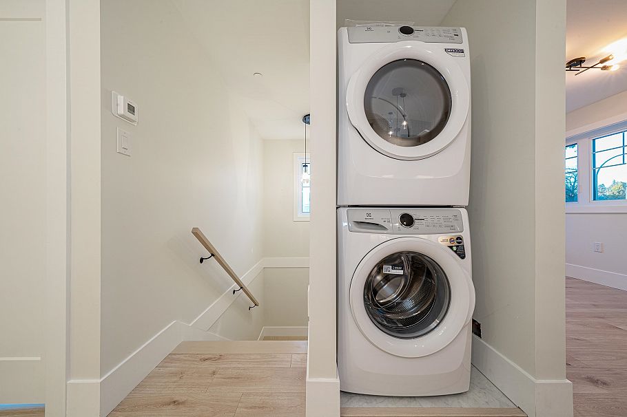 970 Park Drive Vancouver, BC - 20