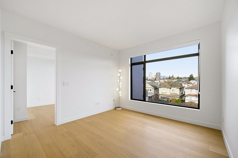 406 6485 Manitoba Street Vancouver, BC - 12