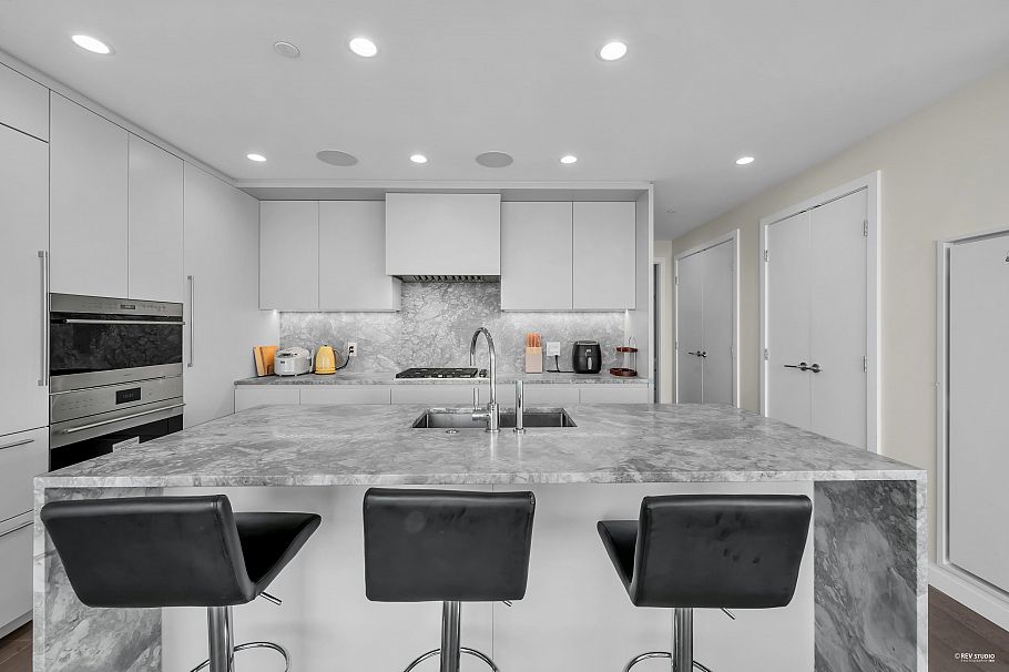 1906 7433 Cambie Street Vancouver, BC - 15