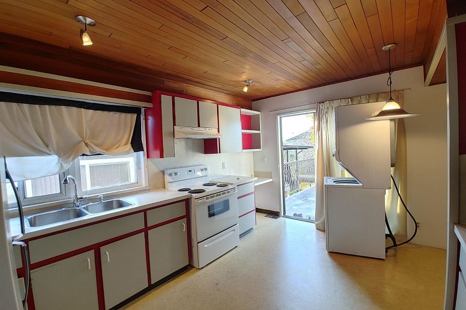 5955 Joyce Street Vancouver, BC - 2