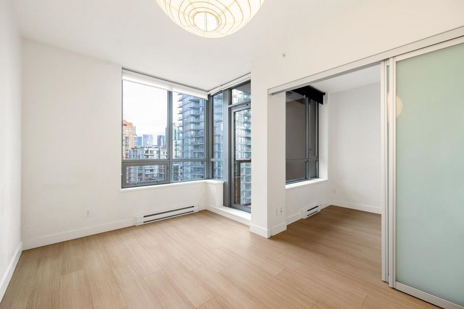 1605 1308 Hornby Street Vancouver, BC - 4