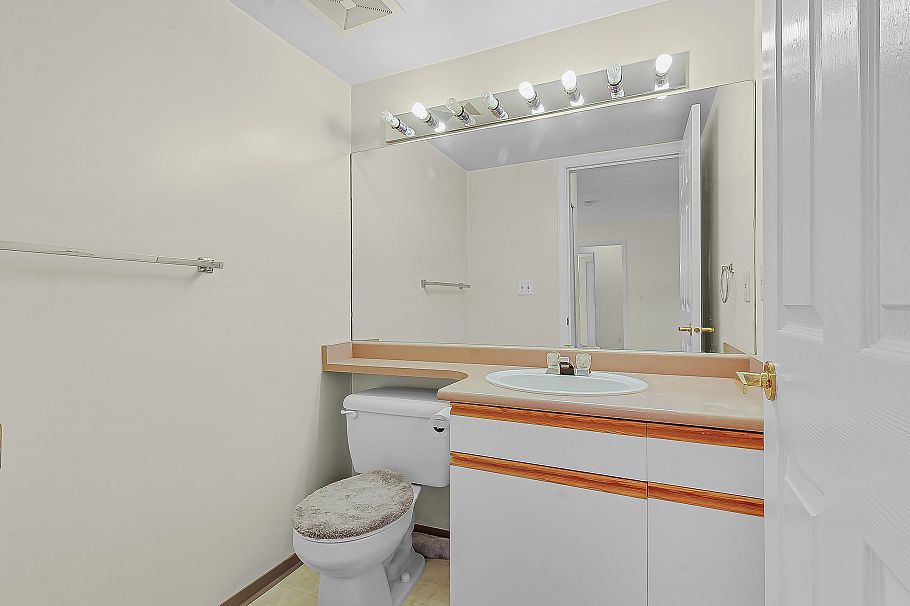 103 3624 Fraser Street Vancouver, BC - 17