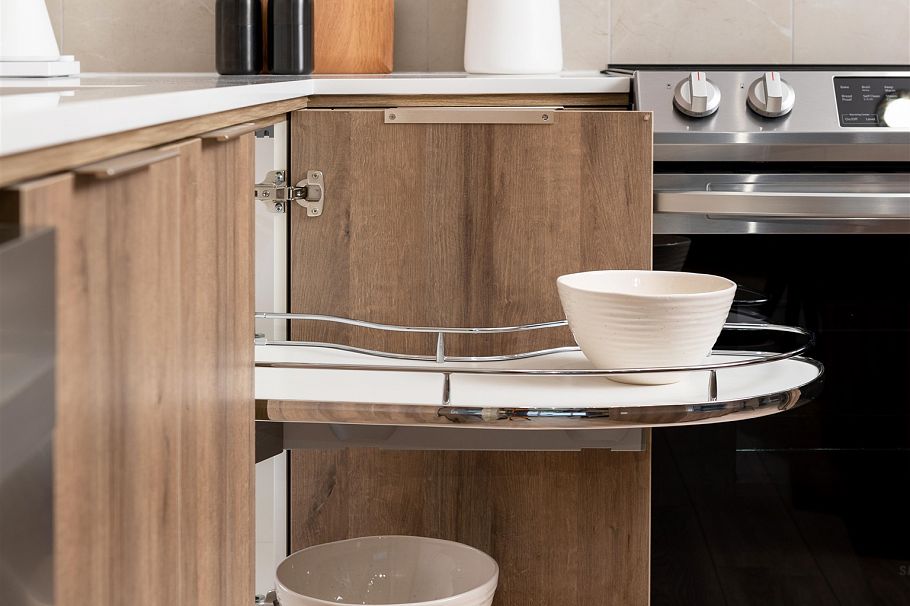 305 3594 Malsum Drive North Vancouver, BC - 9