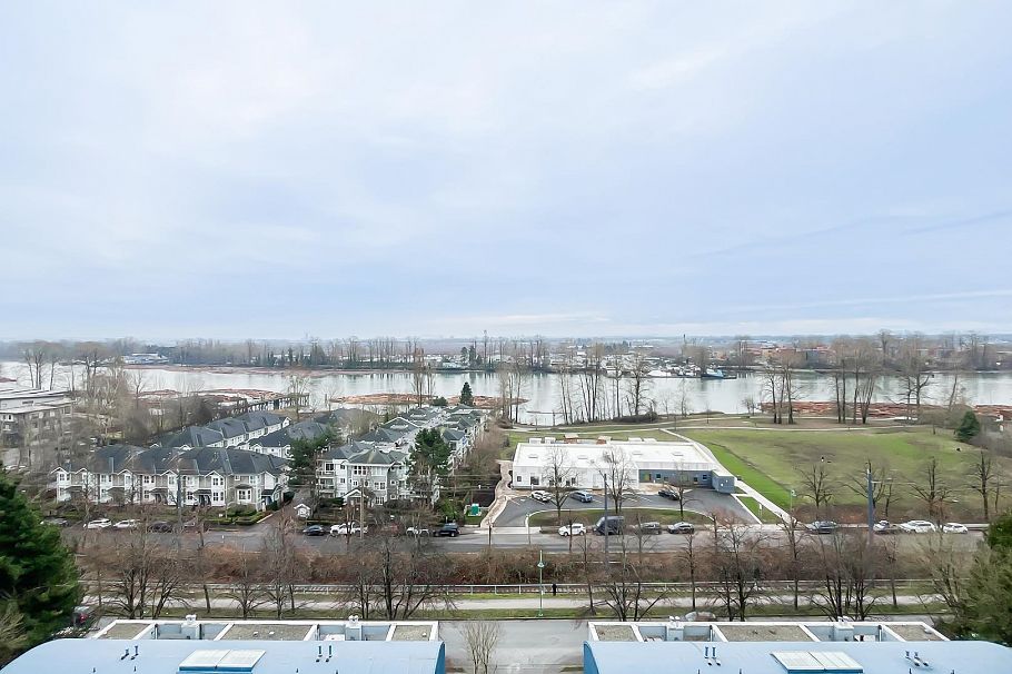 804 3061 N Kent Avenue Vancouver, BC - 21