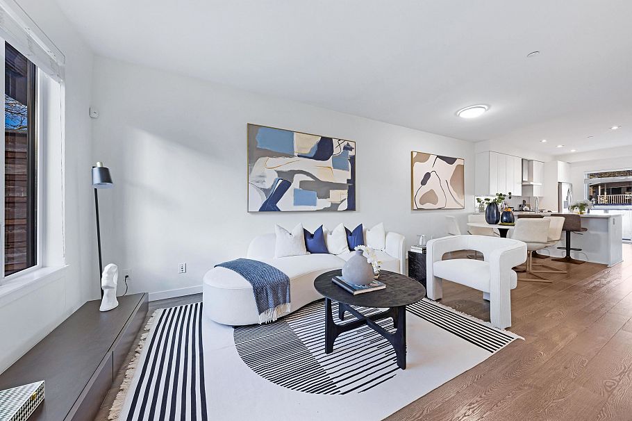 2763 Duke Street Vancouver, BC - 2