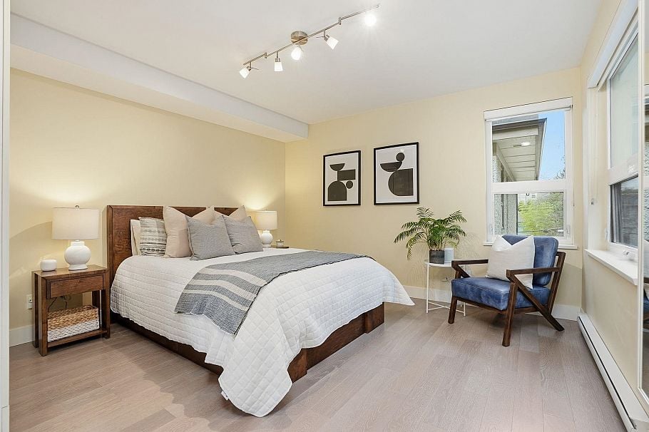 4 1851 Adanac Street Vancouver, BC - 21