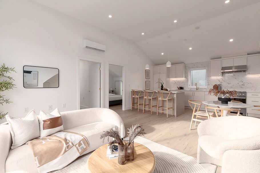 464 E 17th Avenue Vancouver, BC - 8