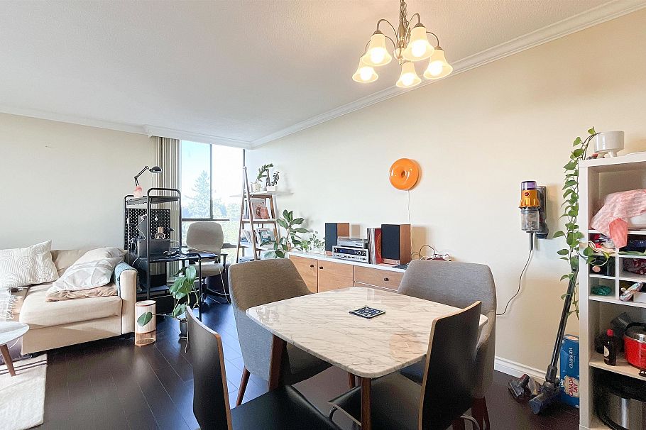 1406 6759 Willingdon Avenue Burnaby, BC - 12