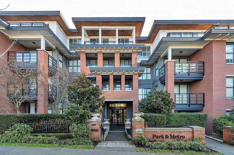 107 7988 Yukon Street Vancouver, BC - 1