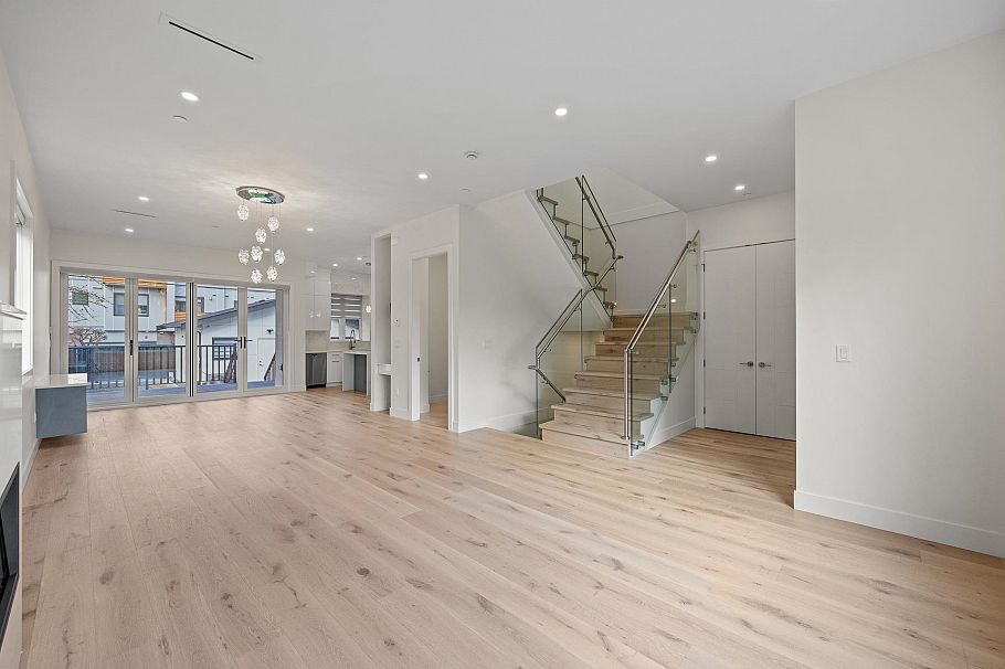 6011 Fremlin Street Vancouver, BC - 19