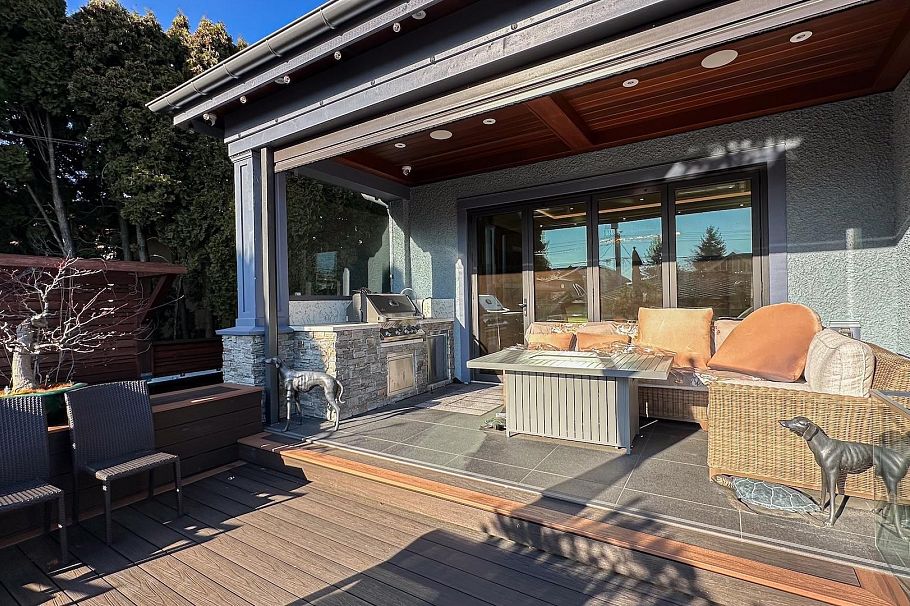 1 1332 W 58th Avenue Vancouver, BC - 3