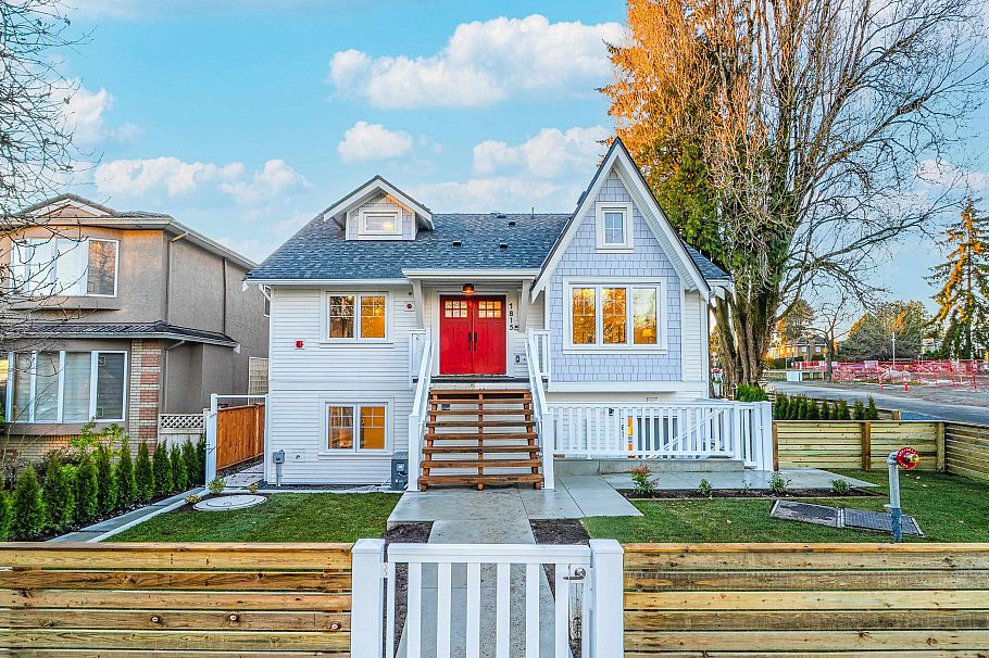 7815 Shaughnessy Street Vancouver, BC - 1