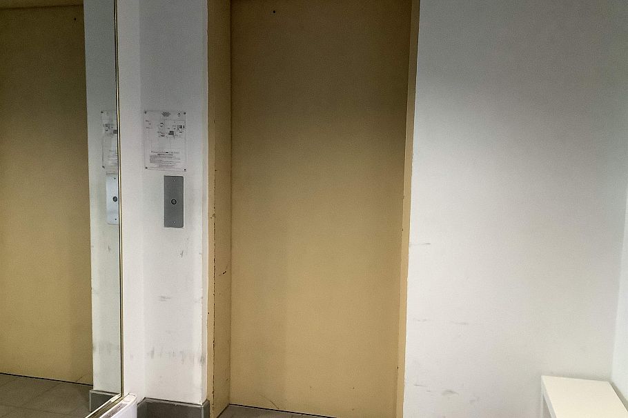 301 16 Lakewood Drive Vancouver, BC - 12