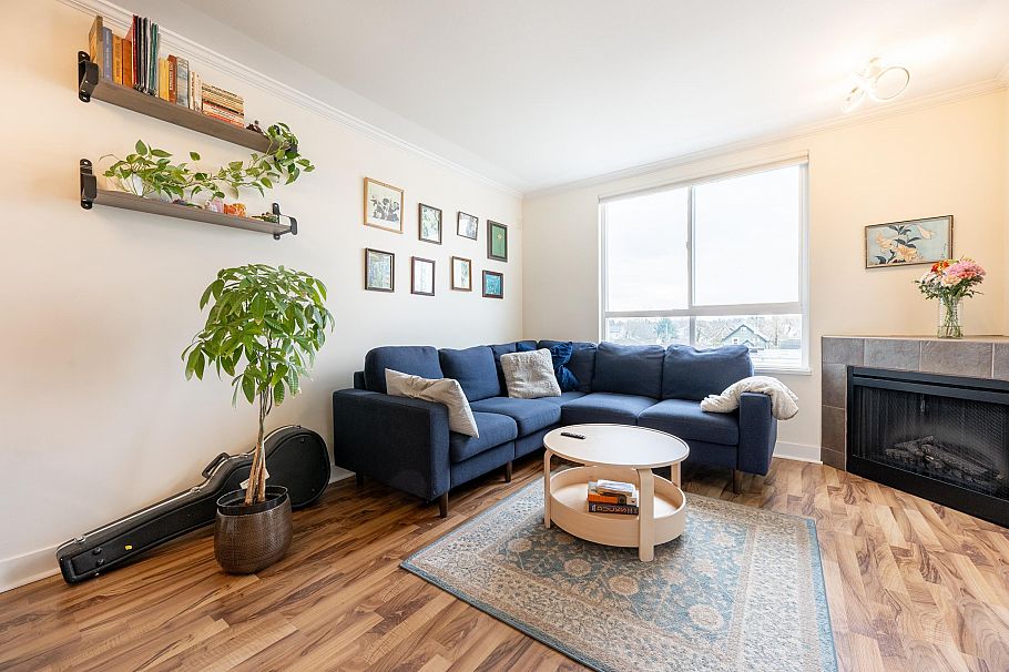 PH11 2265 E Hastings Street Vancouver, BC - 2