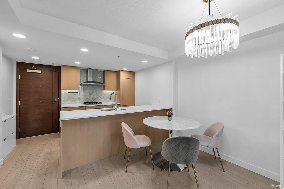 882 3311 Ketcheson Road Richmond, BC - 9