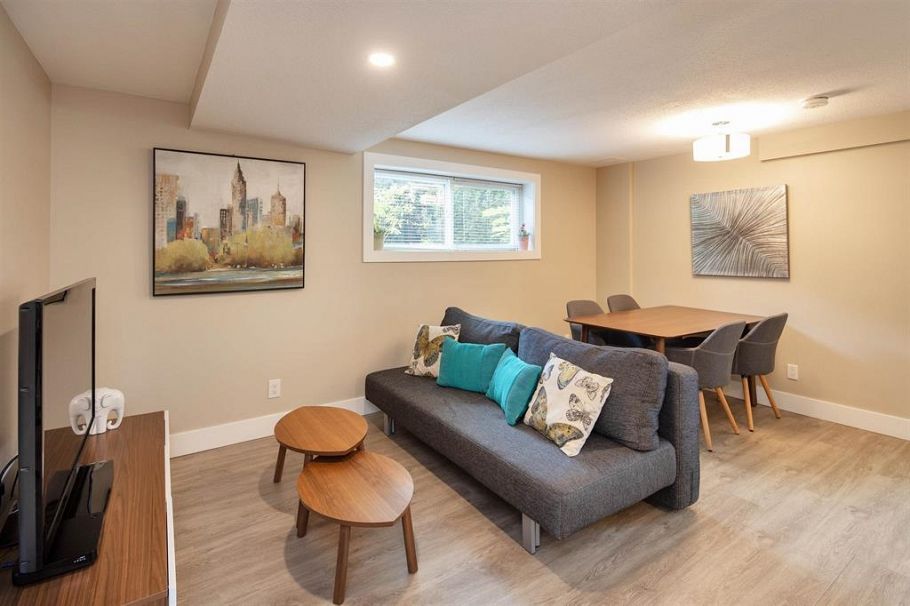 195 W 12 Avenue Vancouver, BC - 7