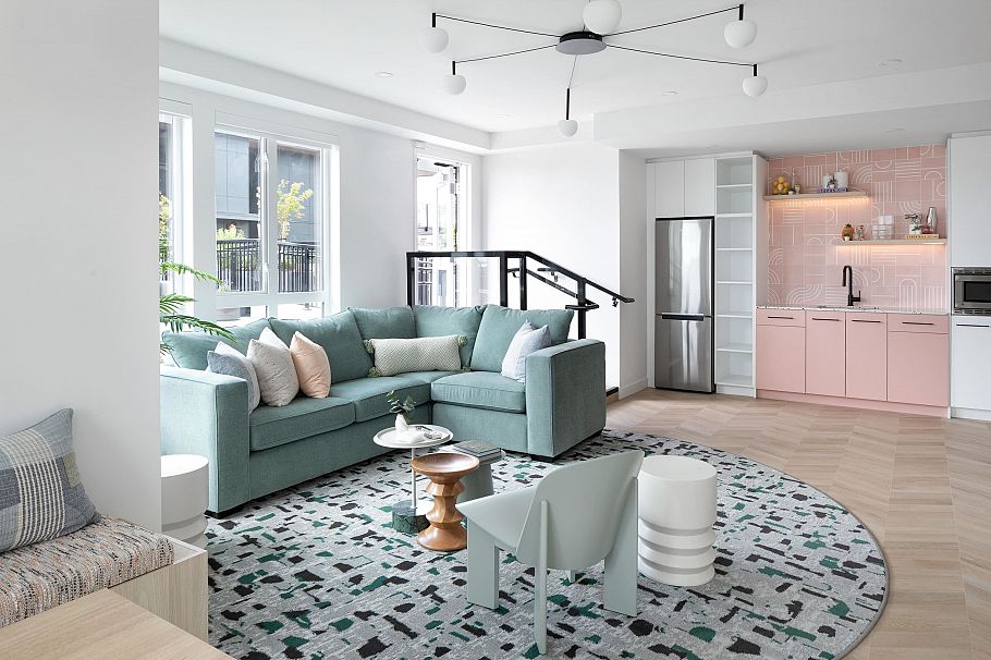 210 2450 Garden Drive Vancouver, BC - 29