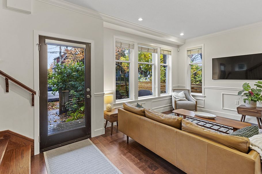 4463 Welwyn Street Vancouver, BC - 6