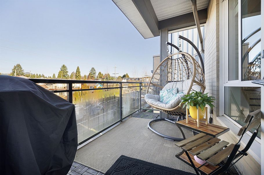 306 625 E 3rd Street North Vancouver, BC - 20