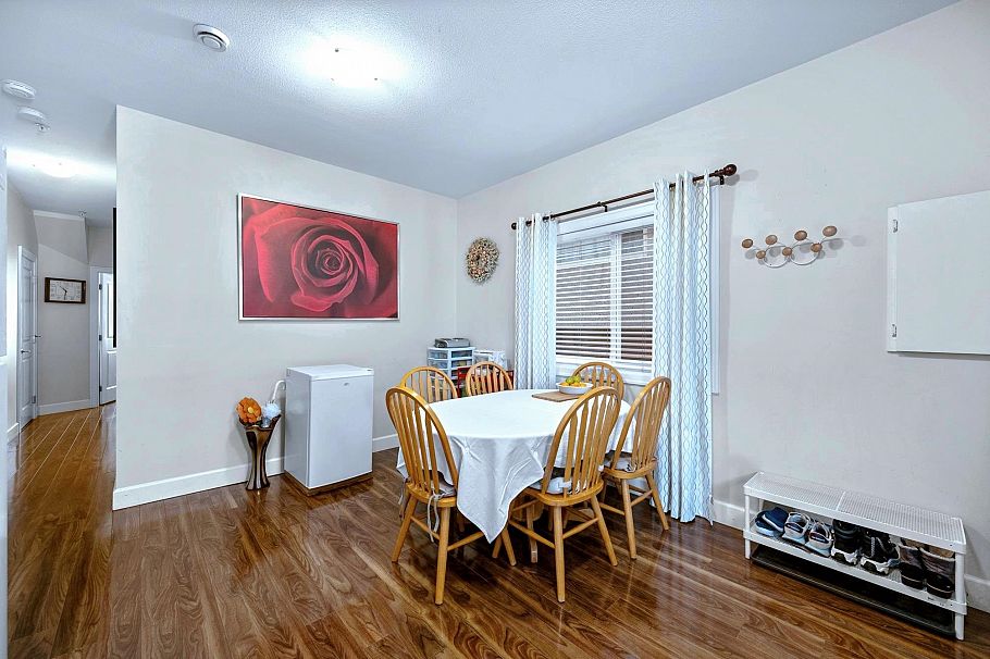 2643 E 8th Avenue Vancouver, BC - 13