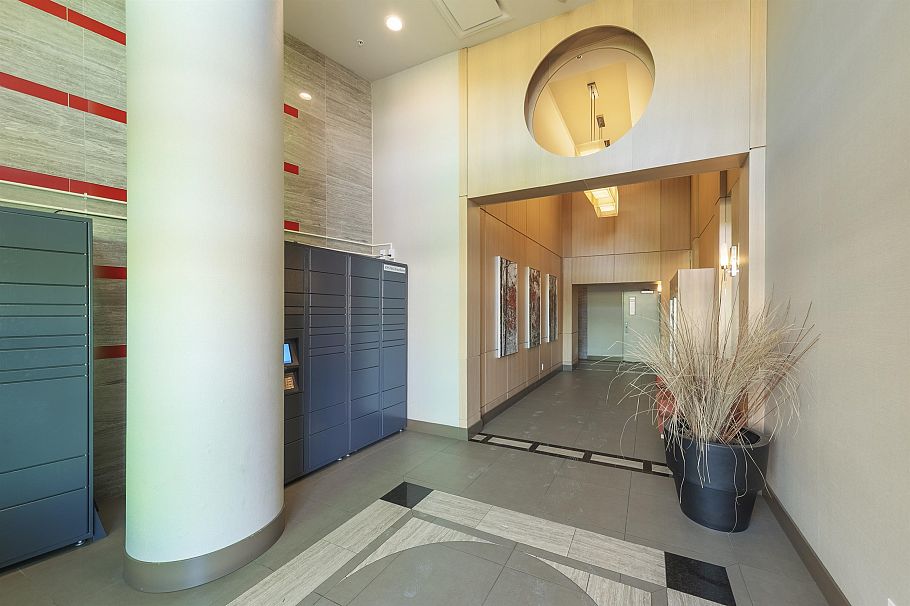 374 2080 W Broadway Vancouver, BC - 34