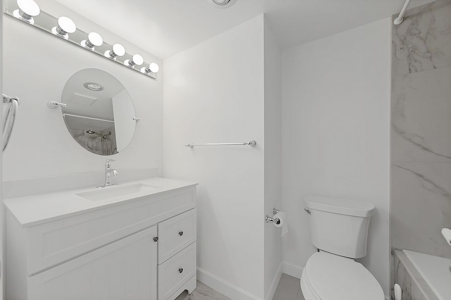 205 6188 Patterson Avenue Burnaby, BC - 19